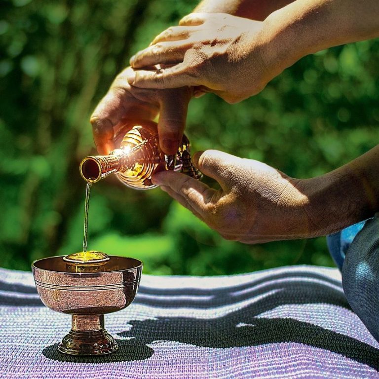 box Maroc
box artisanat marocain
box épices marocaines
cadeau marocain original
artisanat du Maroc
coffret senteurs marocaines